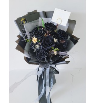 BLACK -PRESERVED BOUQUET